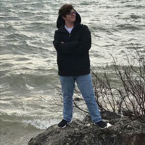 Meet your Posher, Zach